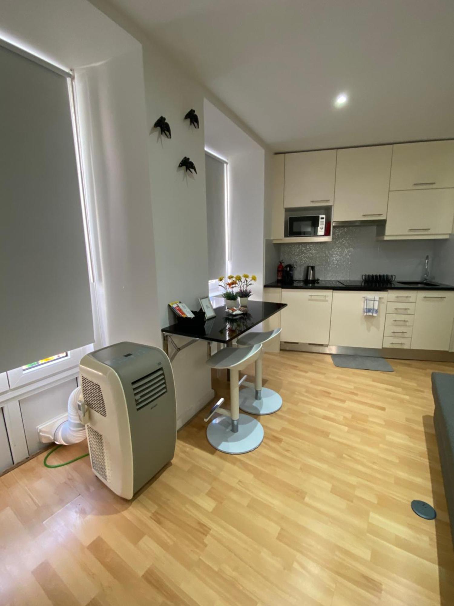 Apartment Beco Das Farinhas Lisbon Exterior photo