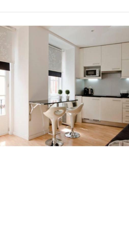 Apartment Beco Das Farinhas Lisbon Exterior photo